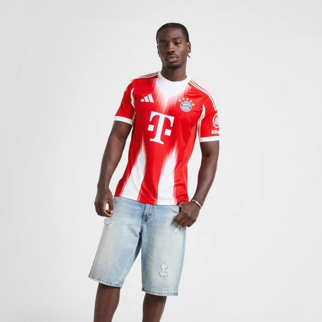 Camisa Bayern de Munique 2025/26 Home – Torcedor