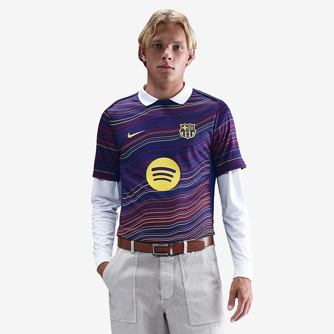 Camisa Nike Barcelona 2025/26 Pré-Jogo